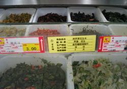 散裝食品“生日”難尋，食品安全如何保障？